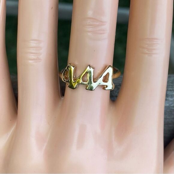 NWT New Urban Outfitters UO 444 Gold Stackable Angel Lucky Numbers Ring Size 7 - Picture 1 of 5